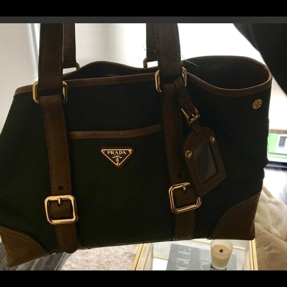 SOLD!!! Happy shopping 🛍